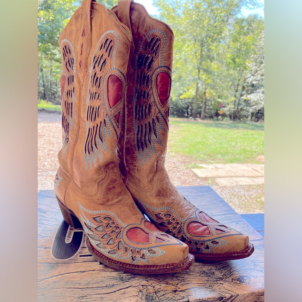 Price is Firm.  Corral boots women’s, size 10 1/2 medium, great condition
